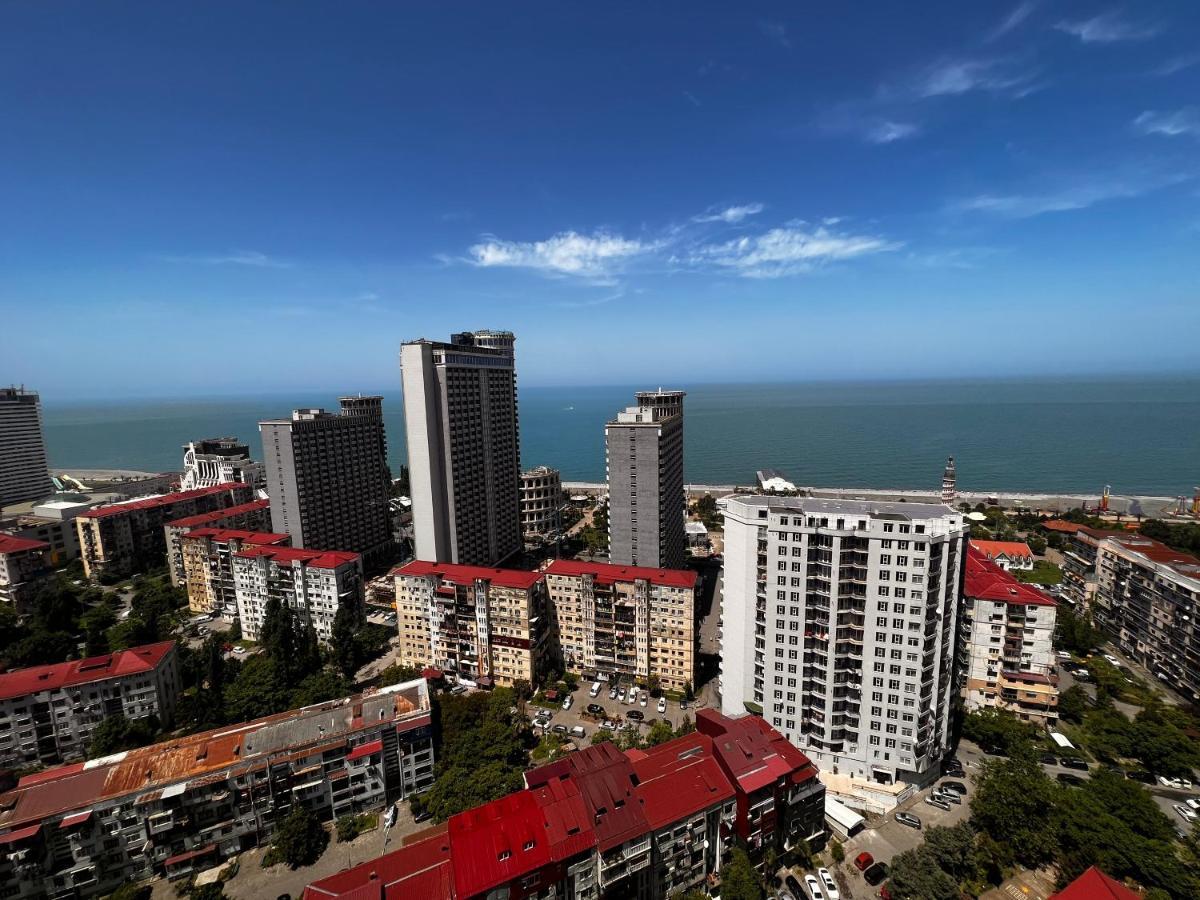 27 Floor Apartments Batumi Exterior foto